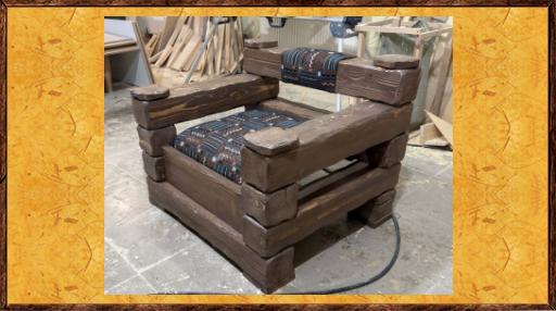 Кресло под старину из массива сосны и ткани Мудрец l