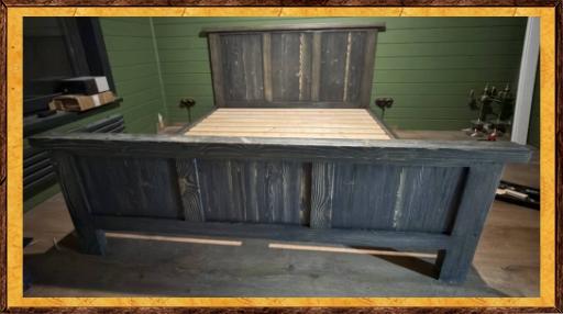 Кровать под старину из дерева Инга