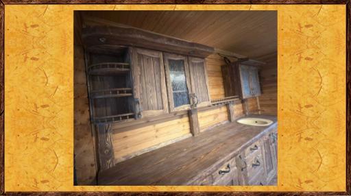 Кресло под старину из сосны Трактирная 