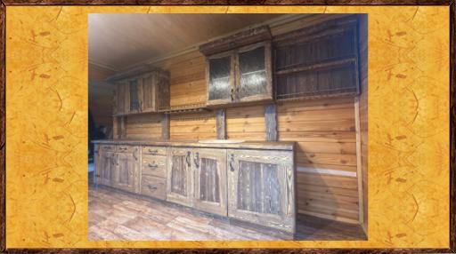 Кресло под старину из сосны Трактирная 