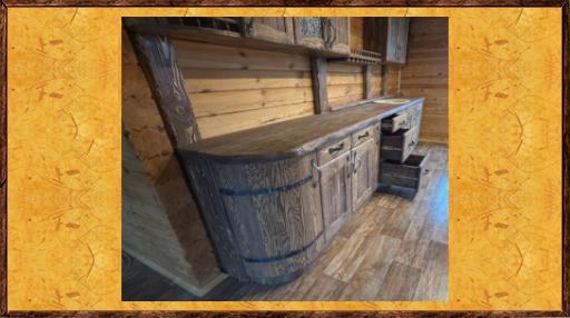 Кресло под старину из сосны Трактирная 