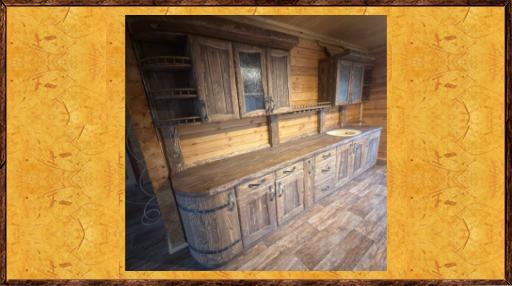 Кресло под старину из сосны Трактирная 