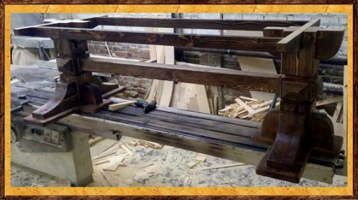 Стол под старину из массива Амбарный