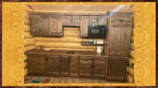 Кухня под старину из сосны Ксения