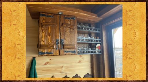 Кухня под старину из дерева Ирбис