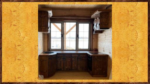 Кухня под старину из дерева Ирбис