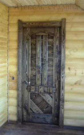 Двери из состаренного дерева Ричард, фото 2